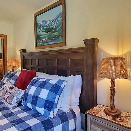 ביג בר לייק Four Seasons Getaway-Private Hot Spa With Pine Tree Views-Walk To Village And Pineknot Trailhead-Plus King Bed! מראה חיצוני תמונה
