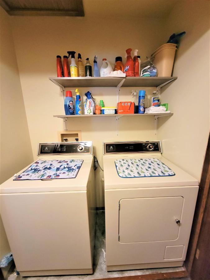 ביג בר לייק Four Seasons Getaway-Private Hot Spa With Pine Tree Views-Walk To Village And Pineknot Trailhead-Plus King Bed! מראה חיצוני תמונה